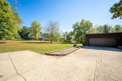 15361 S Bluff Rd, South Beloit, IL 61080 - photo 3