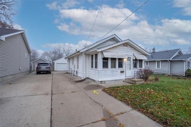 1603 Searle St, Des Moines, IA 50317 - photo 3