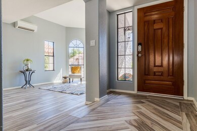 Formal living room & foyer