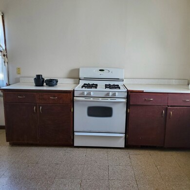 Kitchen Cabinets are movable