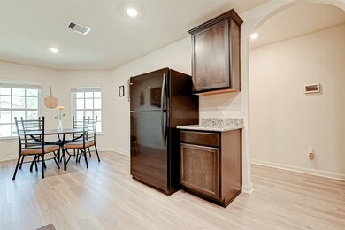 15234 Central Lakes Dr, Humble, TX 77396 - photo 7