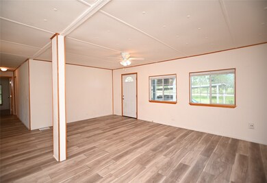 3402 Keis Rd, Pearland, TX 77584 - photo 4