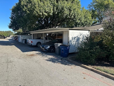 13701 Brookgreen Cir, Dallas, TX 75240 - photo 2