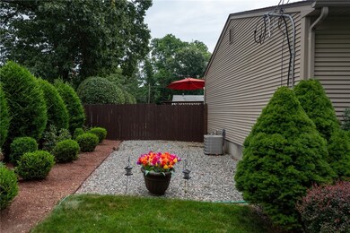 152 Almy St, Warwick, RI 02886 - photo 5
