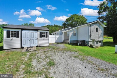 14 1st St, New Ringgold, PA 17960 - photo 3