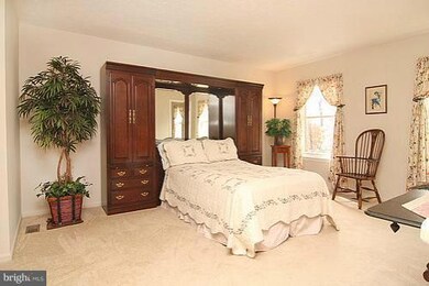 7420 Sandalfoot Way, Columbia, MD 21046 - photo 6