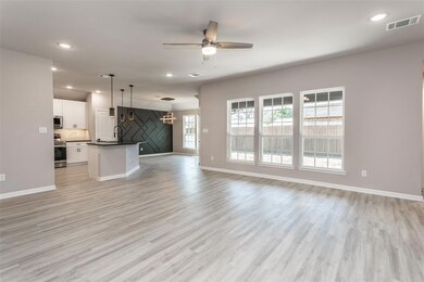 1139 Vintage Ave, Gainesville, TX 76240 - photo 5