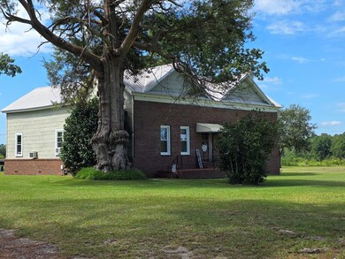 559 Frank Church Rd, Fitzgerald, GA 31750 - photo 4