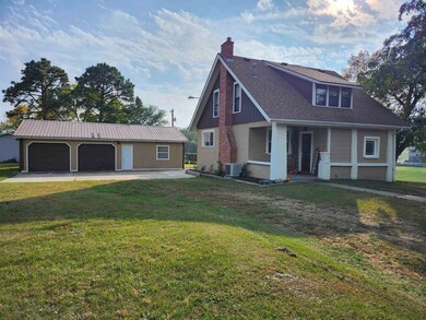 911 7th St, Springfield, SD 57062 - photo 2