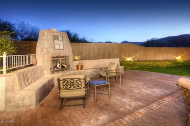 FABULOUS FIREPLACE