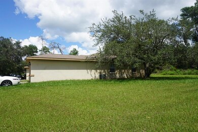 3549 SW 157th Loop, Ocala, FL 34473 - photo 2