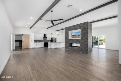 iew from foyer - Great Room