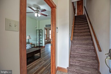 464 Penn St, Pennsburg, PA 18073 - photo 6