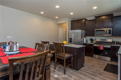 250 Iris Ln N, Enumclaw, WA 98022 - photo 7