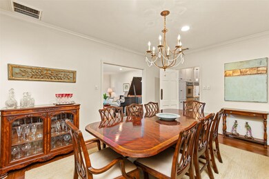 11727 Winshire Cir, Houston, TX 77024 - photo 6