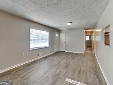 1352 Labelle St, Jonesboro, GA 30238 - photo 3