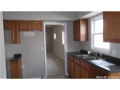 131 N 6th Ave, Beech Grove, IN 46107 - photo 4