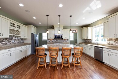 15639 Limestone Branch Place, Leesburg, VA 20176 - photo 5