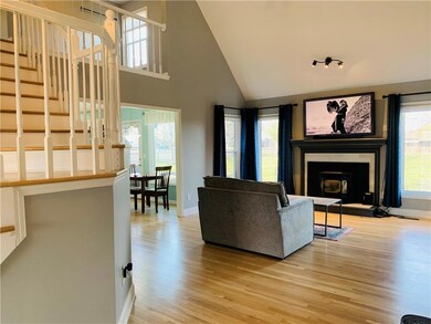 306 SW 163rd St, Lees Summit, MO 64082 - photo 3