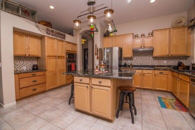 2139 E Winchester-int-7