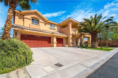 Mediterranean / spanish house with concrete drivew