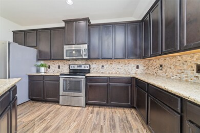 18898 Atascosa Trail, Magnolia, TX 77355 - photo 2