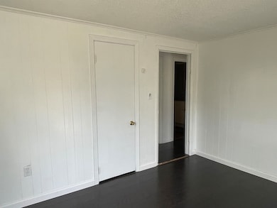 302 Batten St, Opp, AL 36467 - photo 7