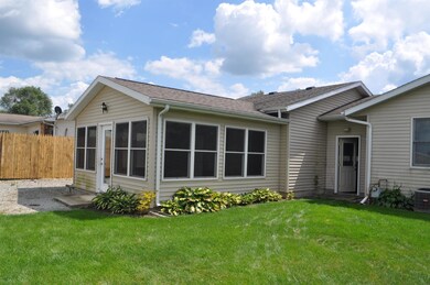 317 Golden Dr N, Topeka, IN 46571 - photo 6