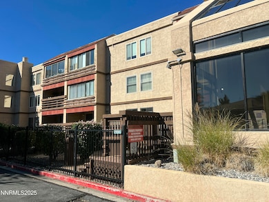 3095 Lakeside Dr unit 110, Reno, NV 89509 - photo 6