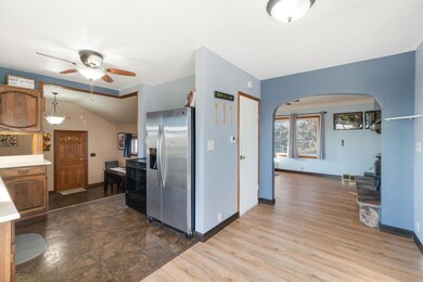 3666 Logan Ave, Waterloo, IA 50703 - photo 7