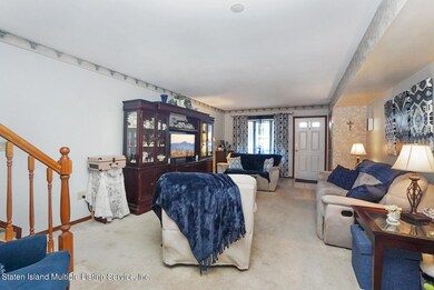 124 Blythe Place, Staten Island, NY 10306 - photo 5