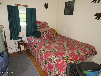 120 Pecks Pond Rd, Dingmans Ferry, PA 18328 - photo 5