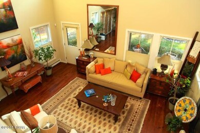 131 Sawkill Ave, Milford, PA 18337 - photo 2