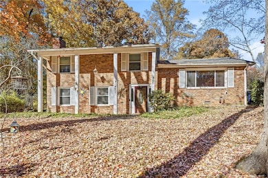 805 Lynn Dee Dr, Winston Salem, NC 27106 - photo 2