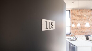 112Market-01