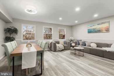 40 Badger Gate Ct, Catonsville, MD 21228 - photo 7