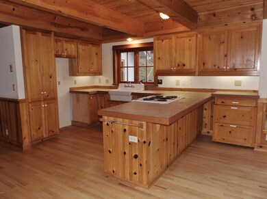 Open Kitchen