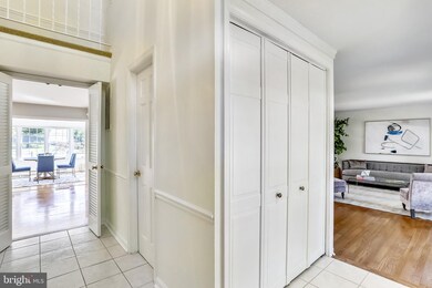 12301 Coppola Dr, Potomac, MD 20854 - photo 3