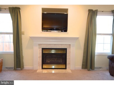 1004 Ithaca St, Reading, PA 19605 - photo 5