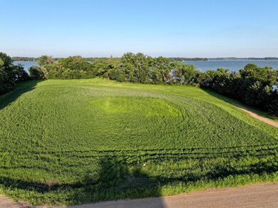 146 Pleasant View Rd, the Lakes, MN 56172 - photo 2