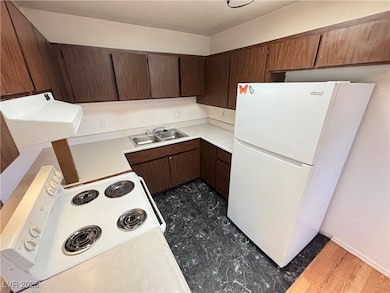 155 Westminster Way unit B, Henderson, NV 89015 - photo 5