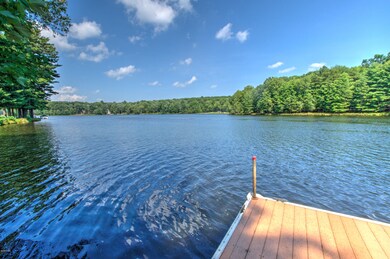 135 Hemlock Point Ct, Hawley, PA 18428 - photo 6