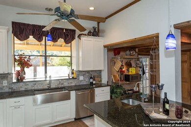 7808 Vista Montan, San Antonio, TX 78256 - photo 5