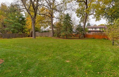 904 48th St, West Des Moines, IA 50265 - photo 3