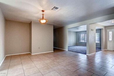 3306 S Los Feliz Dr Tempe AZ-large-007-8