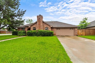 2516 Dartmouth Ct, Bedford, TX 76022 - photo 3