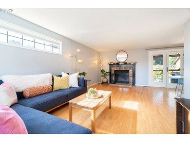 11178 SE Cranberry Loop, Clackamas, OR 97015 - photo 6