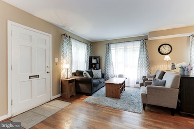 203 E Taylor Run Pkwy, Alexandria, VA 22314 - photo 3