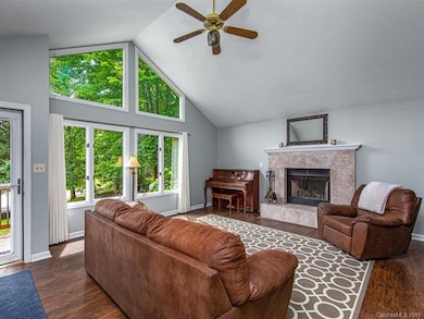 12 Cedar Ridge Dr, Asheville, NC 28806 - photo 4