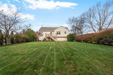 102 Straw Ln, Wakefield, RI 02879 - photo 4